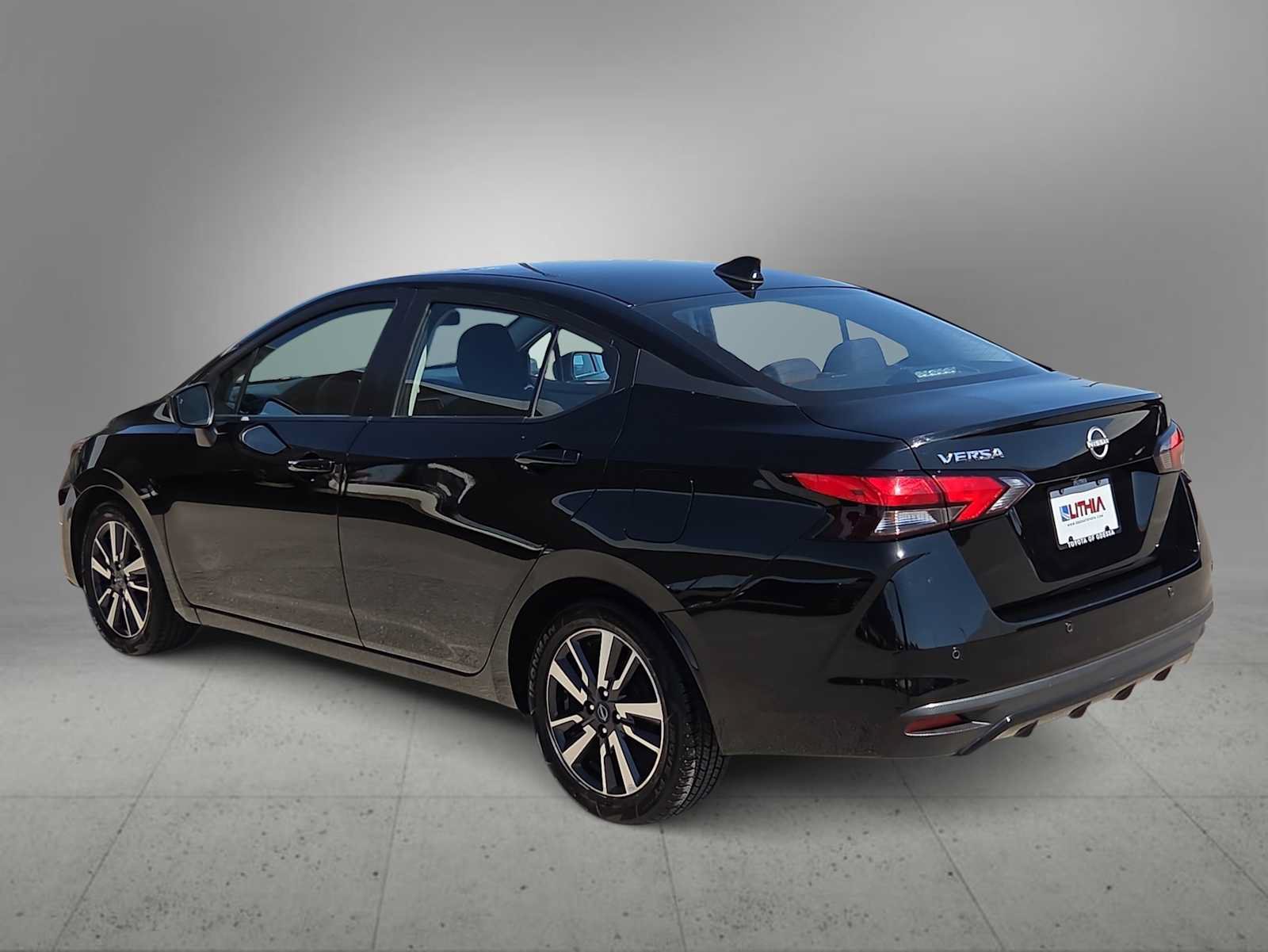 Used 2025 Nissan Versa SV FWD image 6
