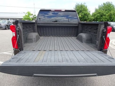 Used 2019 Chevrolet Silverado 1500 LT Trail Boss AWD/4WD image 28