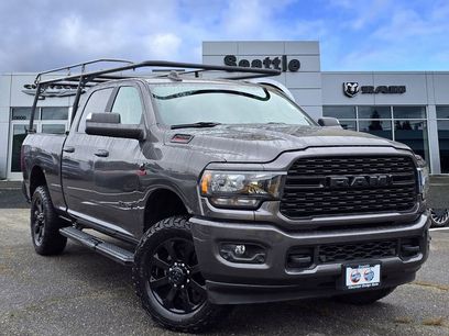 Used 2022 RAM 2500 Big Horn w/ Night Edition