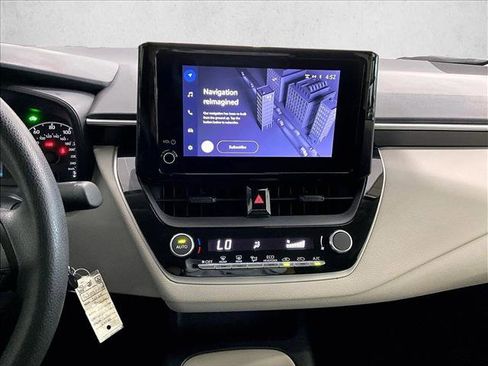 Used 2024 Toyota Corolla LE FWD image 24