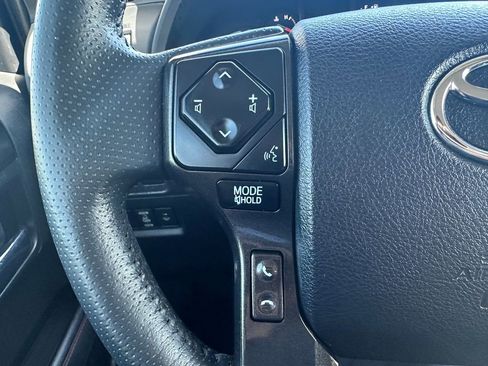 Used 2023 Toyota 4Runner TRD Off-Road AWD/4WD image 19