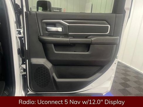 Used 2025 RAM 2500 Big Horn AWD/4WD image 14