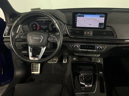 Used 2022 Audi SQ5 Premium Plus w/ Premium Plus Package image 18