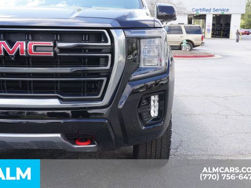 Used 2024 GMC Yukon XL AT4 w/ Technology Package image 19