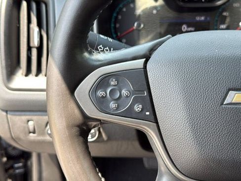 Used 2019 Chevrolet Colorado Z71 AWD/4WD image 16
