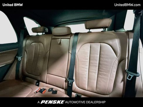 Used 2020 BMW X5 sDrive40i w/ M Sport Package RWD image 13