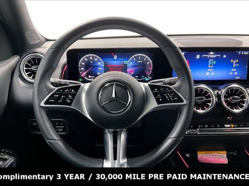 Used 2025 Mercedes-Benz GLB 250 image 5