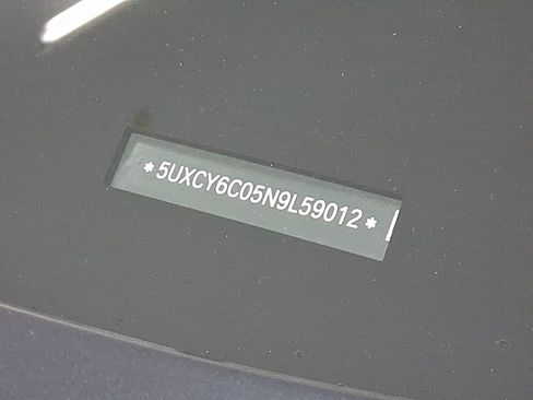 Used 2022 BMW X6 xDrive40i w/ M Sport Package image 20