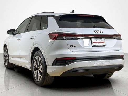 Certified 2025 Audi Q4 e-tron Premium w/ Convenience Package RWD image 3