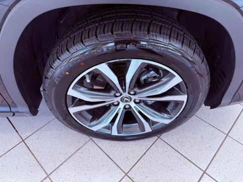 Certified 2021 Lexus RX 350 FWD w/ Premium Package image 18