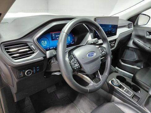 Used 2025 Ford Escape Platinum AWD/4WD image 22