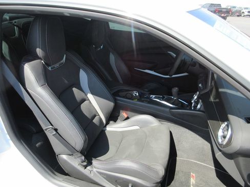 Used 2020 Chevrolet Camaro SS RWD image 19