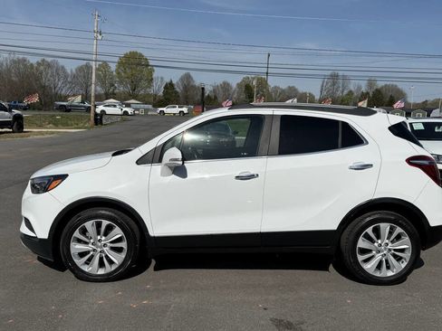 Used 2017 Buick Encore Preferred image 4