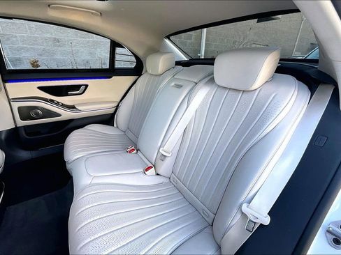Used 2022 Mercedes-Benz S 500 S 500 image 28