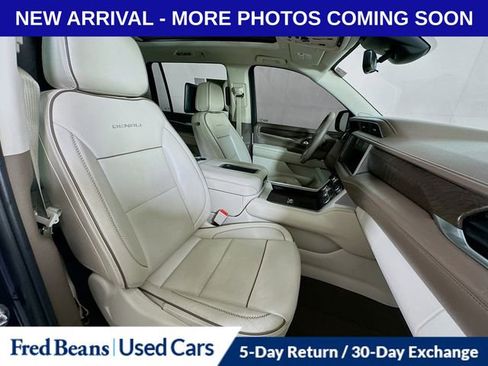 Used 2023 GMC Yukon XL Denali w/ Advanced Technology Package image 34