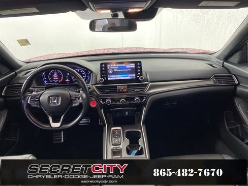 Used 2018 Honda Accord Sport image 26