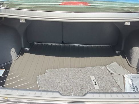 New 2026 Kia K4 FWD image 13