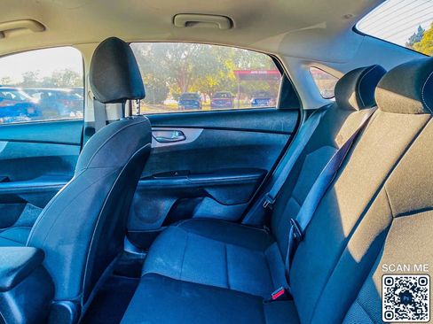Used 2023 Kia Forte LXS image 27
