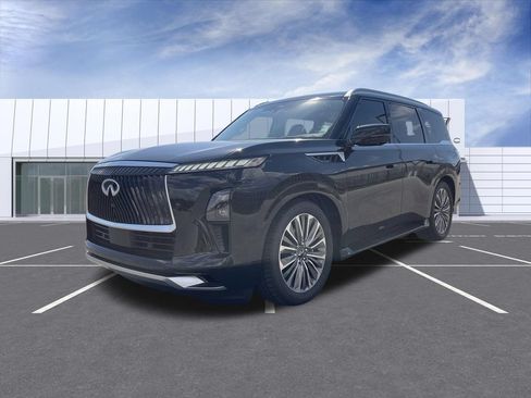 Used 2025 INFINITI QX80 Sensory AWD/4WD image 4