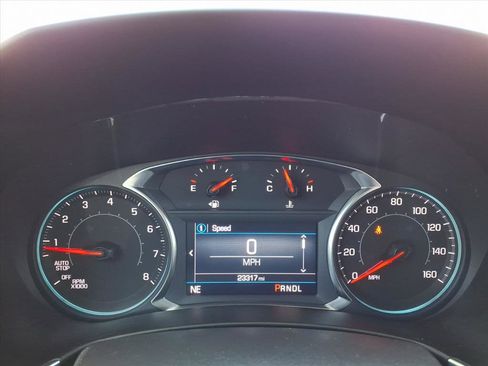 Used 2024 Chevrolet Equinox LT w/ LPO, Cargo Package image 25