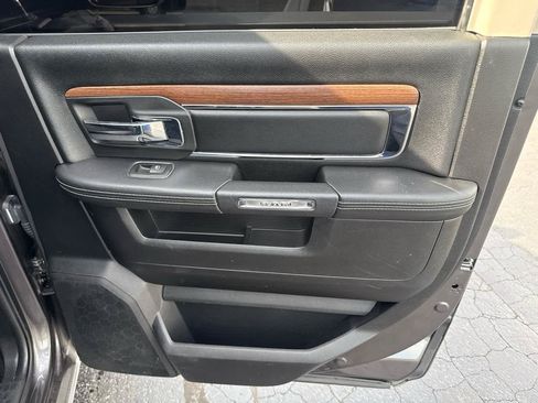 Used 2015 RAM 1500 Laramie AWD/4WD image 24