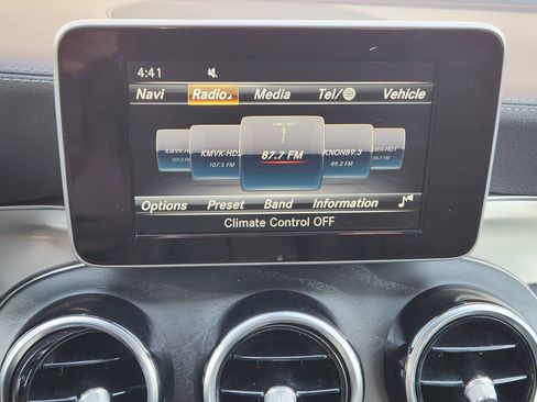 Certified 2019 Mercedes-Benz GLC 300 image 17