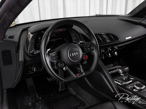 Used 2018 Audi R8 V10 plus AWD/4WD image 33