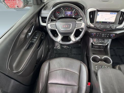 Used 2019 GMC Terrain SLT w/ Preferred Package AWD/4WD image 16