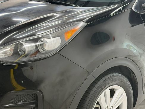 Used 2018 Kia Sportage LX FWD image 4