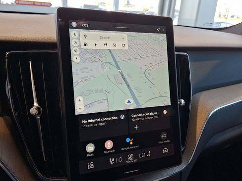 Certified 2026 Volvo XC60 T8 Core w/ Climate Package image 14