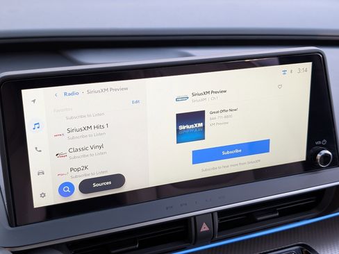 Used 2024 Toyota Prius XLE image 29