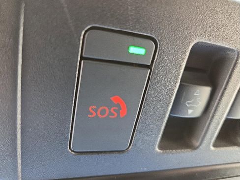 Used 2024 Nissan Pathfinder SL w/ SL Premium Package image 22