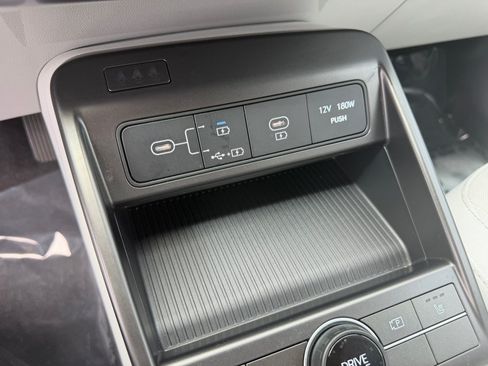 Used 2024 Hyundai Kona SEL FWD image 27