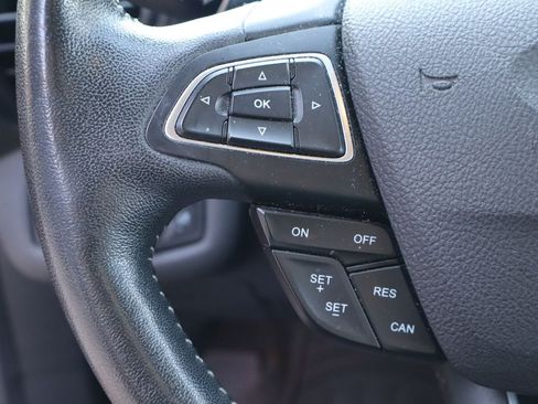 Used 2018 Ford Escape SE w/ SE Sport Appearance Package AWD/4WD image 12