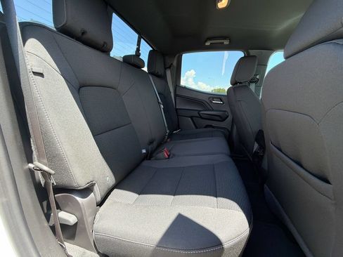 New 2026 GMC Canyon Elevation w/ Technology Package RWD image 32