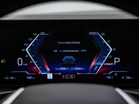 Used 2023 BMW i4 eDrive35 w/ Premium Package RWD image 32