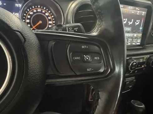 Used 2023 Jeep Wrangler Unlimited Sport AWD/4WD image 29