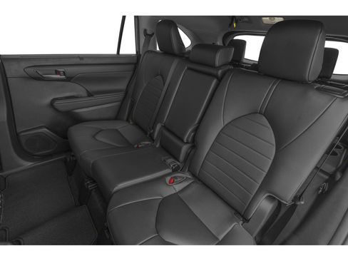 New 2026 Toyota Highlander XLE image 42
