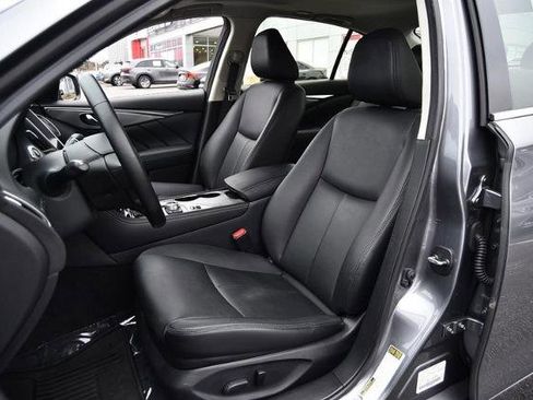 Used 2015 INFINITI Q50 Premium w/ Navigation Package image 19