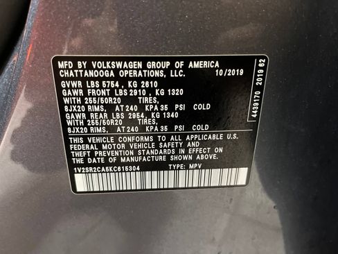 Used 2019 Volkswagen Atlas SEL R-Line FWD image 26