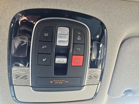 Used 2025 Hyundai Palisade Limited image 29