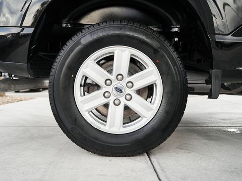 Used 2023 Ford F150 XLT image 12