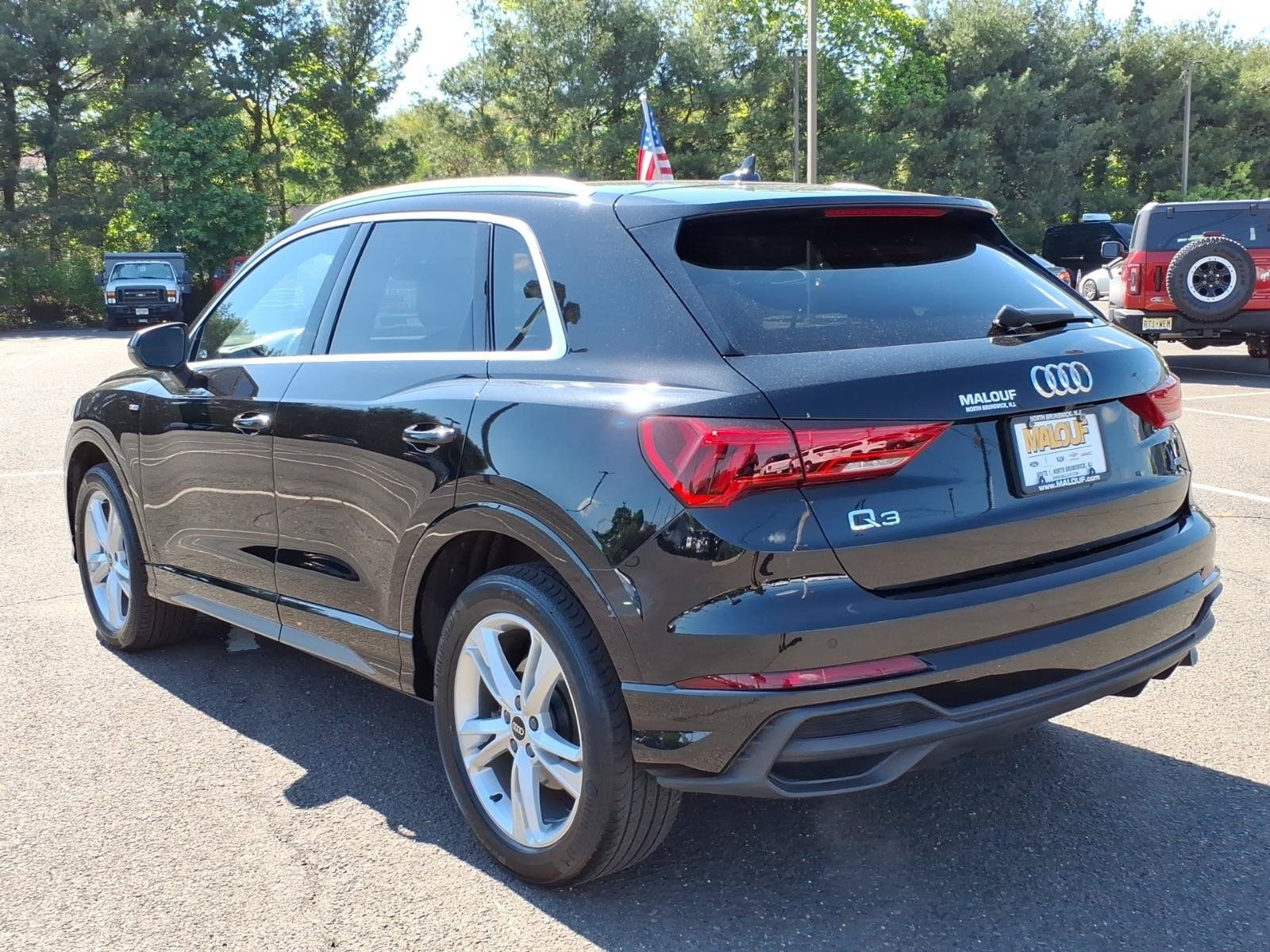 Used 2023 Audi Q3 2.0T Premium AWD/4WD image 4