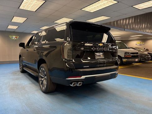 New 2026 Chevrolet Suburban High Country w/ Sun And Tow Package AWD/4WD image 11