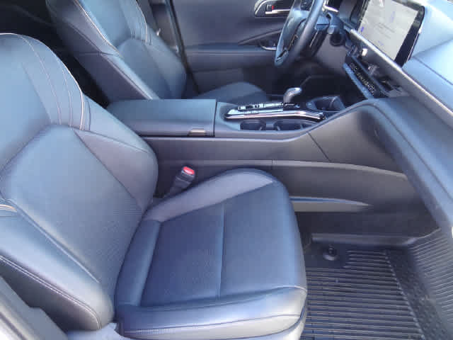 Used 2025 Toyota Crown Signia w/ Advanced Technology Package AWD/4WD image 16