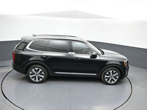 Certified 2022 Kia Telluride EX w/ EX Premium Package image 39