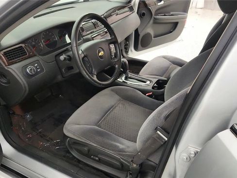 Used 2012 Chevrolet Impala LT w/ LT Sunroof Package FWD image 21