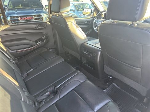 Used 2018 GMC Yukon XL SLT image 28