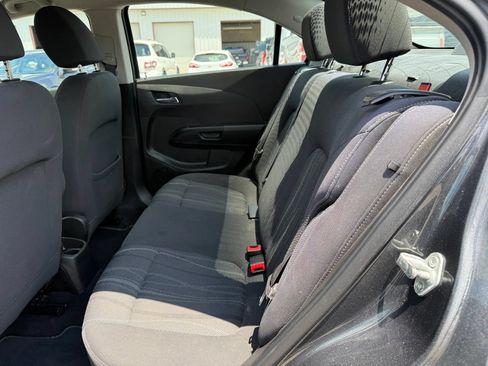 Used 2019 Chevrolet Sonic LT FWD image 21