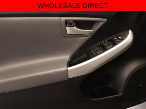 Used 2015 Toyota Prius Four FWD image 9